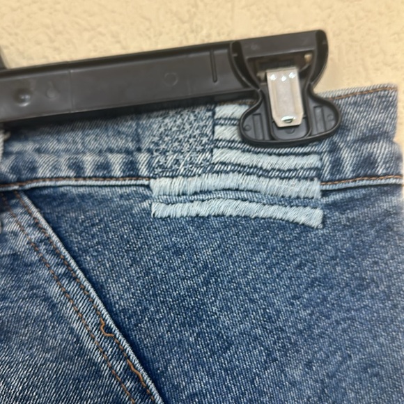 Revice womans star bottom straight skinny Jean size 27 - Picture 6 of 7